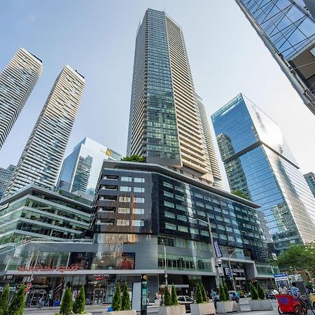 Skyline Elegance Condo Toronto Bagian luar foto